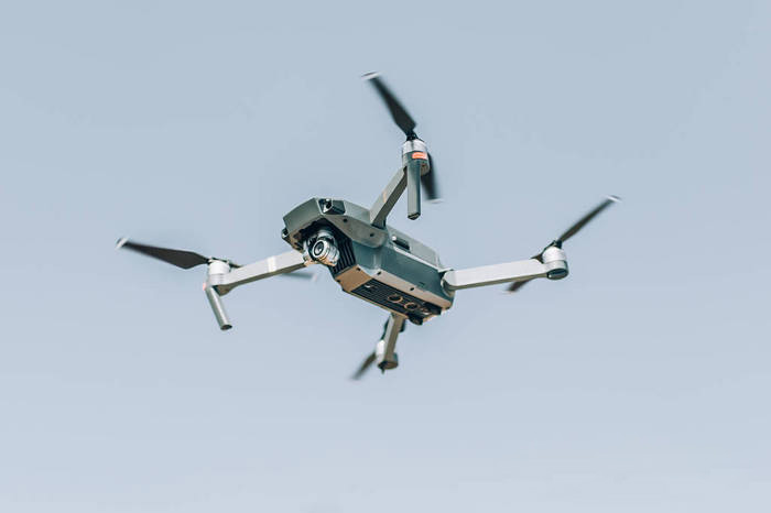 無人機(jī).jpg
